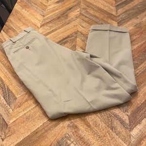 Jos A Bank men’s cotton khaki pants